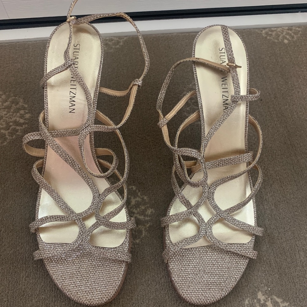 Like new Stuart Weitzman strappy heels sz 12